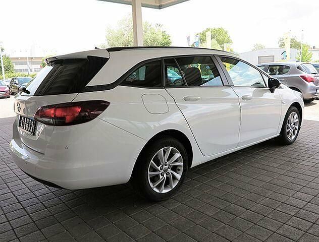 Gebraucht Opel Astra Edition 131 PS (96 kW) 2021 Schneeweiss/summitwhite/arctic Kombi