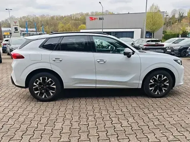 Second-hand Cupra Terramar 150 CP (110 kW) 2025 Alb SUV