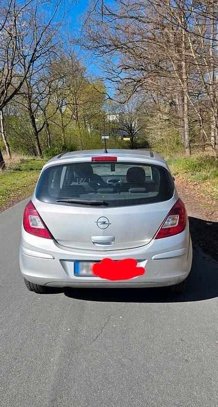 Gebraucht Opel Corsa 75 PS (55 kW) 2008 Silber Kleinwagen