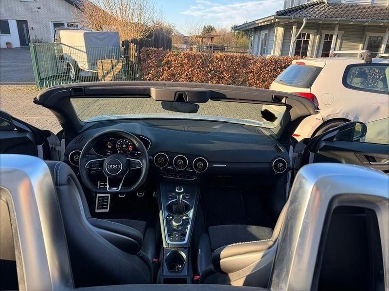 Gebraucht Audi TT Roadster Ambiente 230 PS (169 kW) 2017 Weiß Cabrio