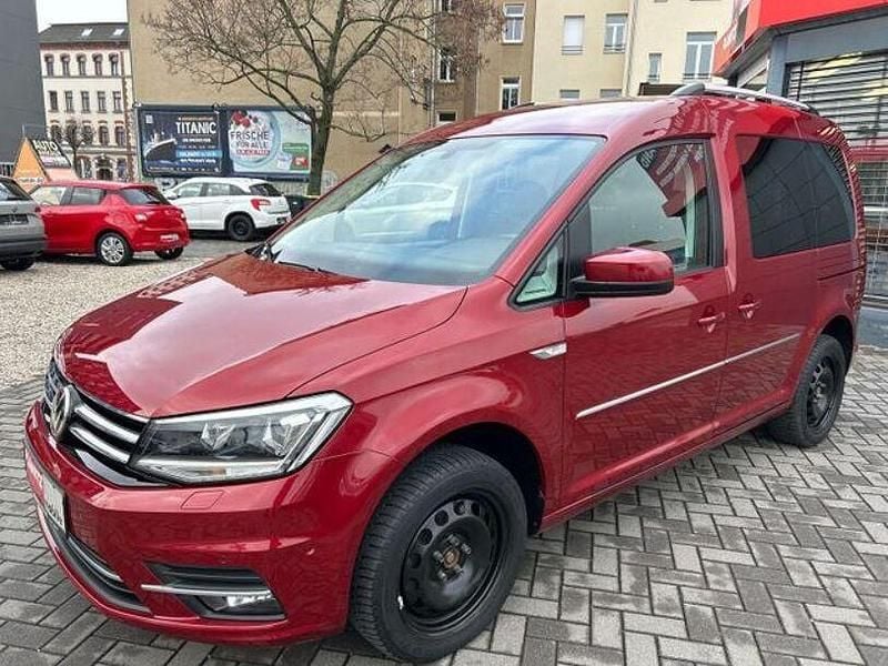 Gebraucht VW Caddy Highline 131 PS (96 kW) 2020 Fortanarot Van / Kleinbus