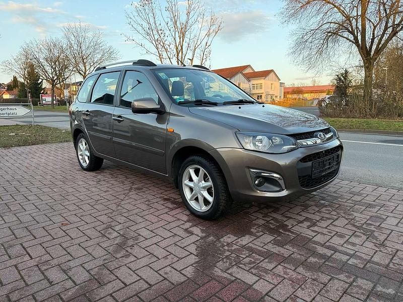 Gebraucht Lada Kalina 87 PS (63 kW) 2016 Braun Kombi