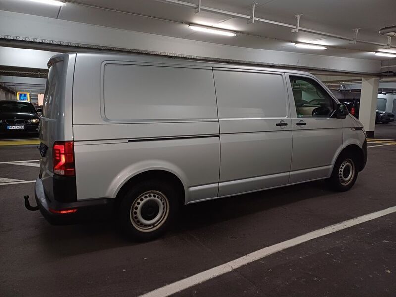 Reflexsilber metallic Gebraucht 2020 VW T6.1 Van | 16.500 € (Teuer) - Bild 1/4
