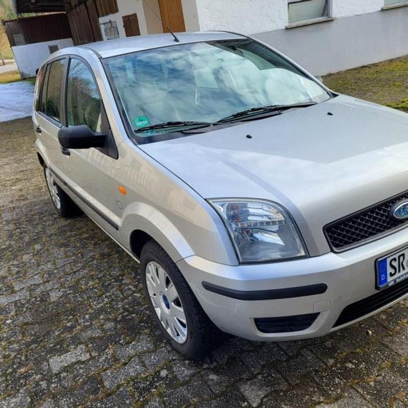 Gebraucht Ford Fusion 80 PS (58 kW) 2005 Silber Kleinwagen