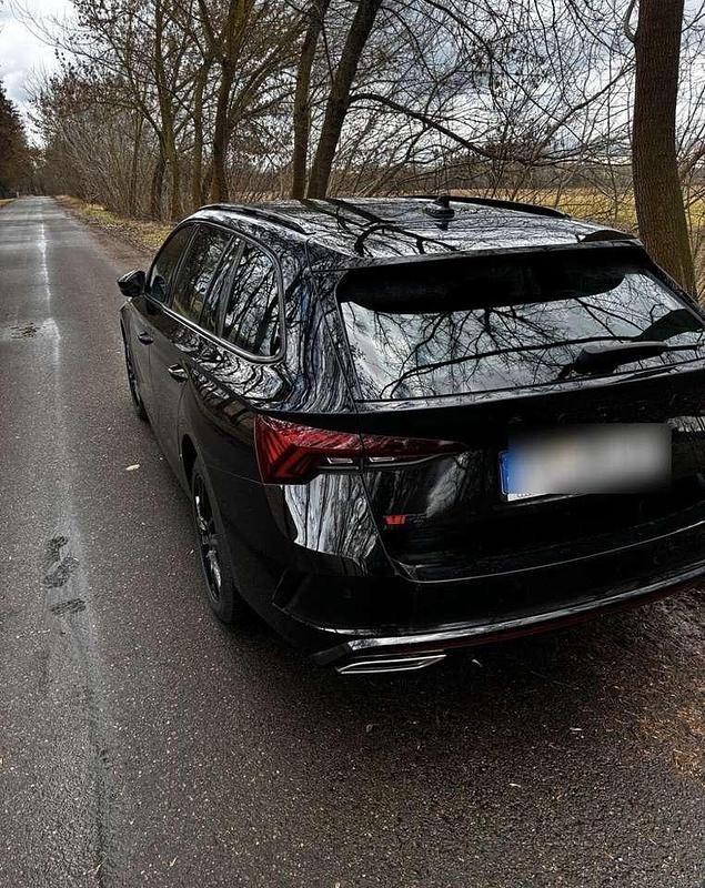 Gebraucht Skoda Octavia RS 150 PS (110 kW) 2022 Schwarz Kombi