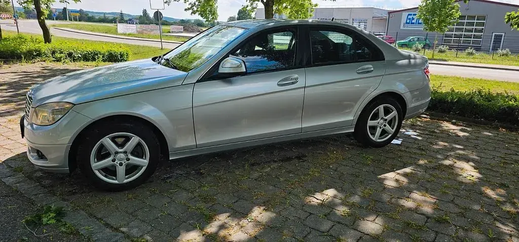 Gebraucht Mercedes C200 184 PS (135 kW) 2007 Silber Limousine