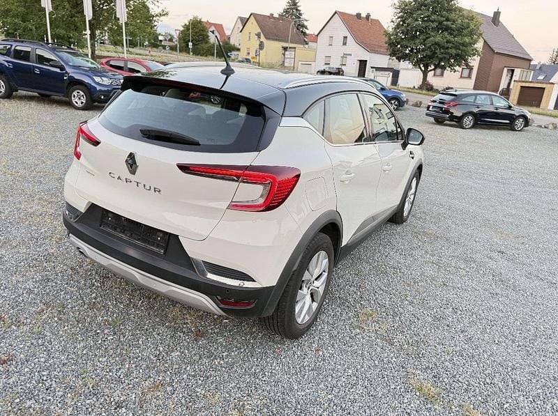 Gebraucht Renault Captur Intens 116 PS (85 kW) 2020 Weiß SUV