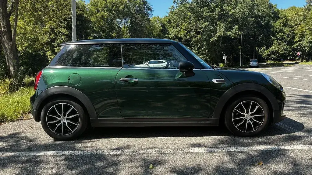 Gebraucht Mini Cooper D 116 PS (85 kW) 2014 Grün Kleinwagen