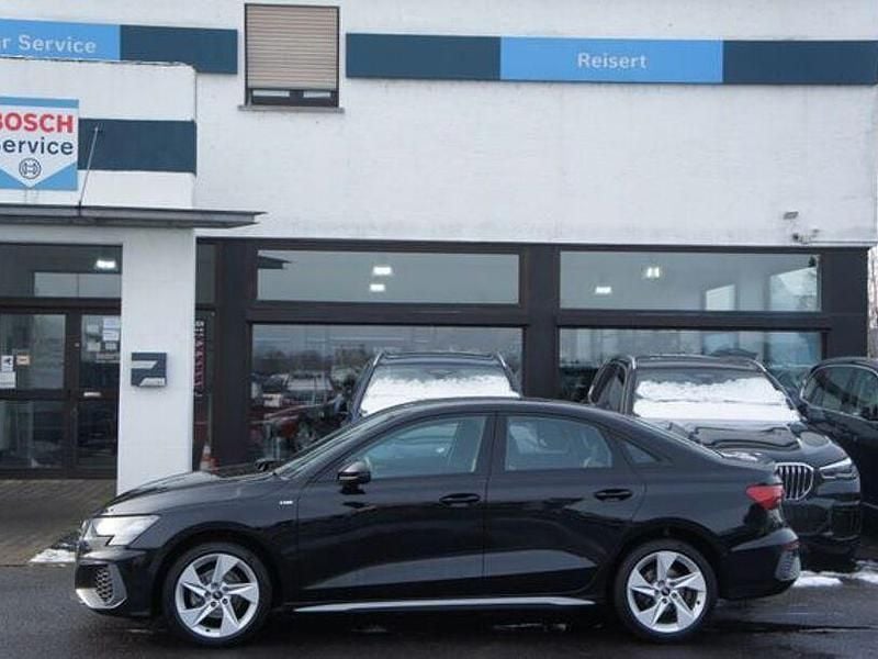Gebraucht Audi A3 S-Line 150 PS (110 kW) 2022 Schwarz Limousine