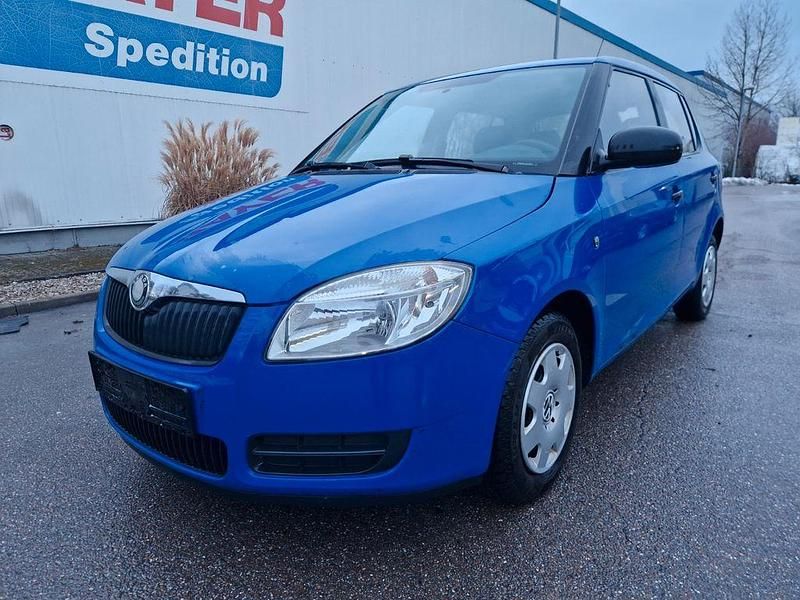 Gebraucht Skoda Fabia Classic 60 PS (44 kW) 2009 Blau Limousine