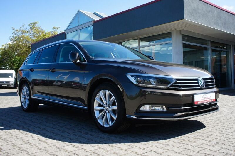 Gebraucht VW Passat Highline 150 PS (110 kW) 2017 Braun Kombi