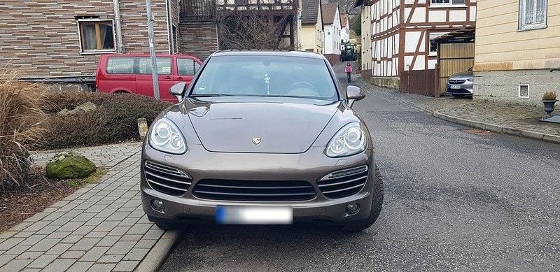 Gebraucht Porsche Cayenne 245 PS (180 kW) 2012 Braun SUV