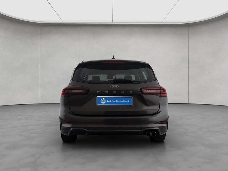 Usata Ford Focus ST-Line 116 CV (85 kW) 2024 Grigio Station wagon