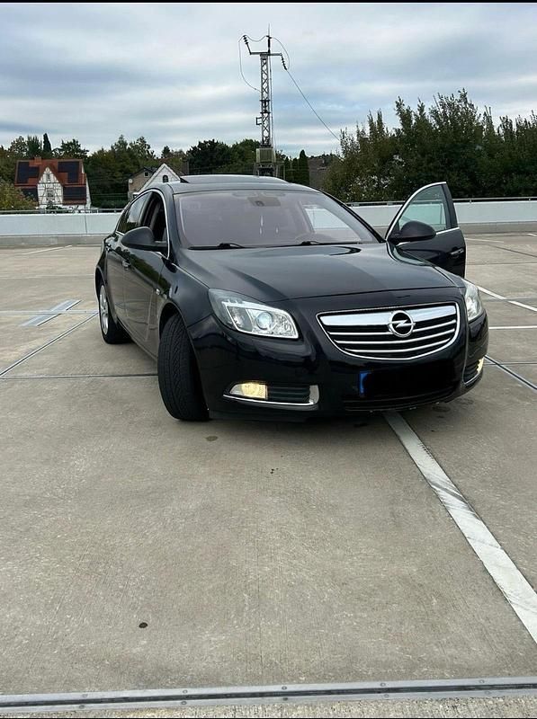 Schwarz Gebraucht 2008 Opel Insignia Limousine | 5.500 € (Teuer) - Bild 1/4