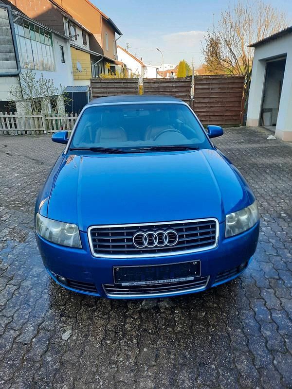 Gebraucht Audi A4 Cabriolet 170 PS (125 kW) 2002 Blau Cabrio
