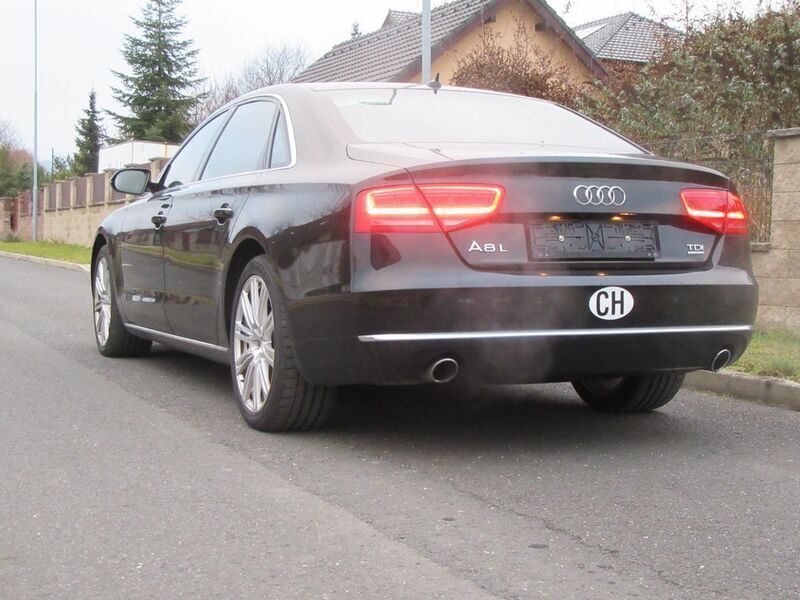 Gebraucht Audi A8L Sport 351 PS (258 kW) 2011 Braun Limousine