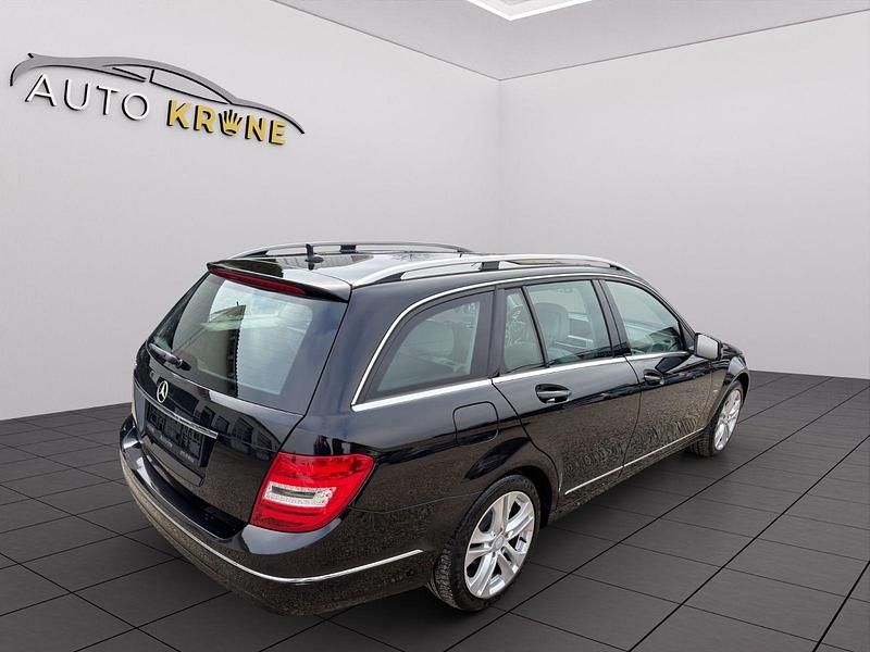 Gebraucht Mercedes C180 Avantgarde 156 PS (114 kW) 2012 Schwarz Kombi