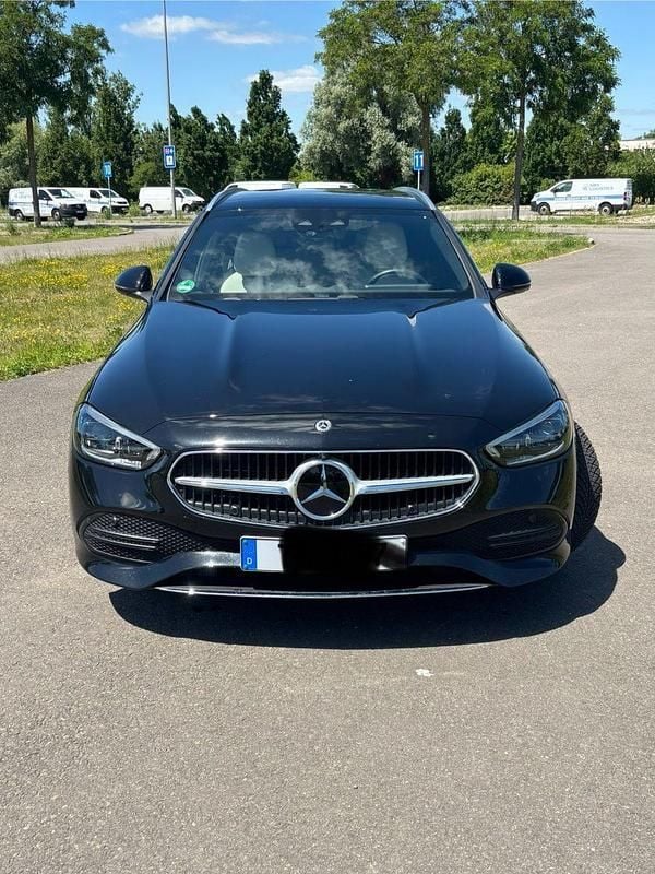 Gebraucht Mercedes C200 204 PS (150 kW) 2022 Schwarz Kombi