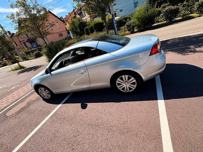 Silber Gebraucht 2006 VW Eos Cabrio | 5.000 € (Teuer) - Bild 1/4