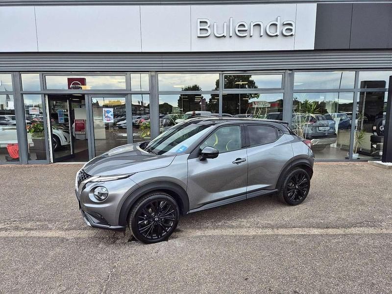 Grau Gebraucht 2024 Nissan Juke SUV | 28.970 € - Bild 1/4