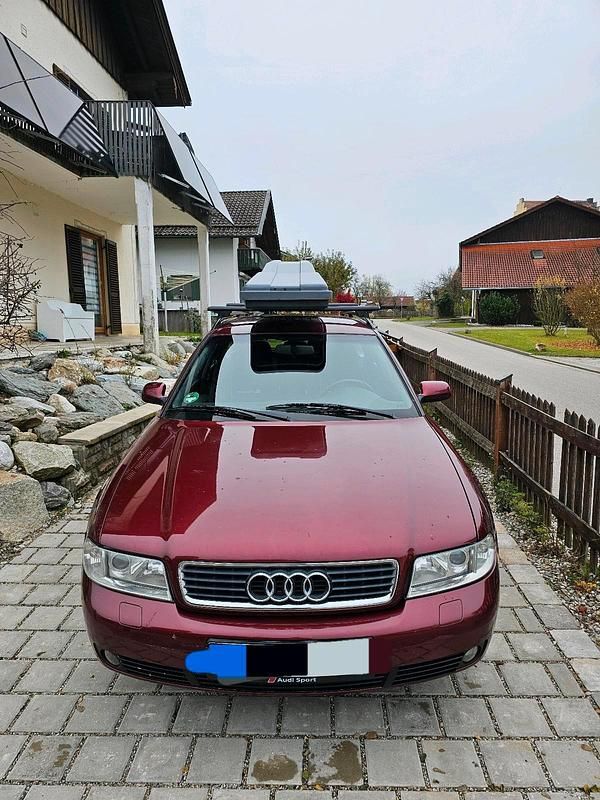 Rot Gebraucht 2000 Audi A4 Kombi | 750 € (Guter Preis) - Bild 1/4