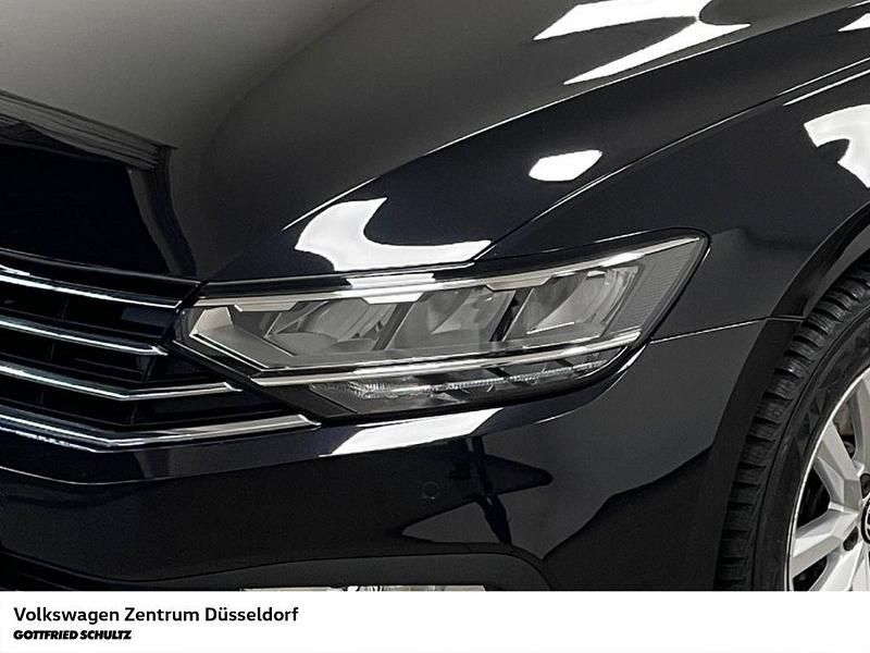 Gebraucht VW Passat Business+ 150 PS (110 kW) 2022 Schwarz Kombi