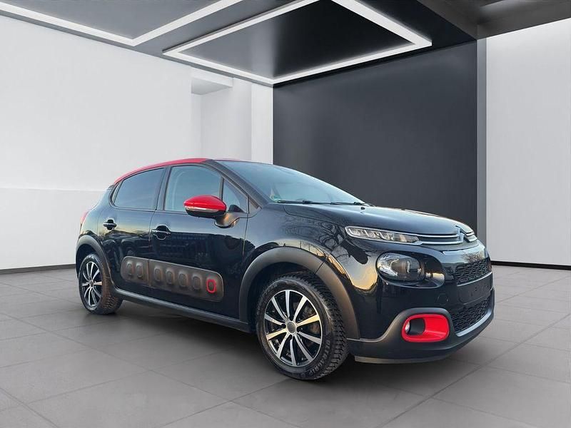 Gebraucht Citroën C3 Shine 110 PS (80 kW) 2017 Schwarz Limousine