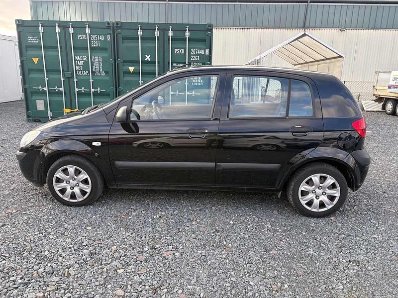 Gebraucht Hyundai Getz Team 67 PS (49 kW) 2008 Schwarz Kleinwagen