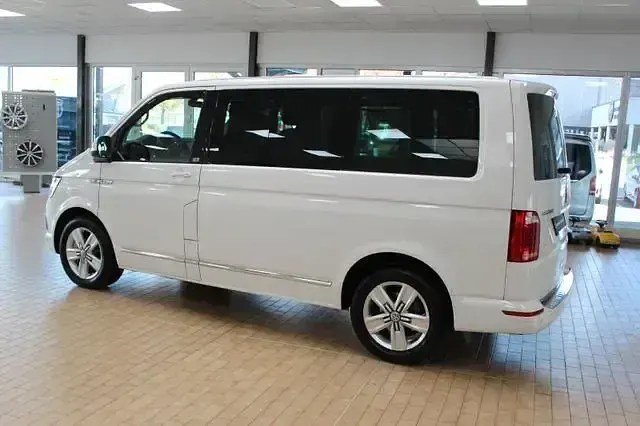 Używany VW Multivan Generation Six 430 KM (316 kW) 2015 Andere Minivan
