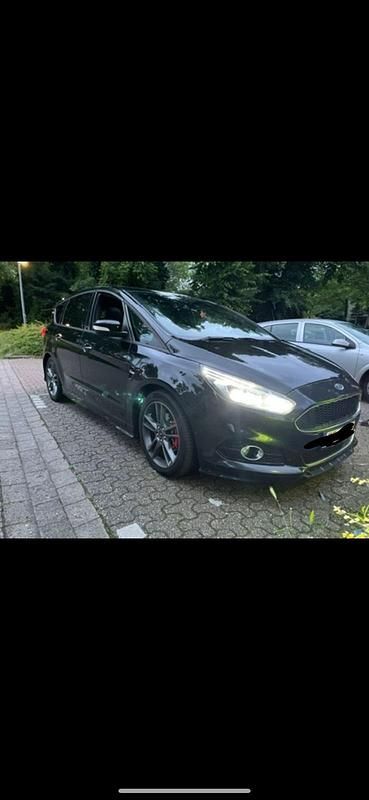 Schwarz Gebraucht 2019 Ford S-MAX ST-Line Van / Kleinbus | 17.900 € - Bild 1/2