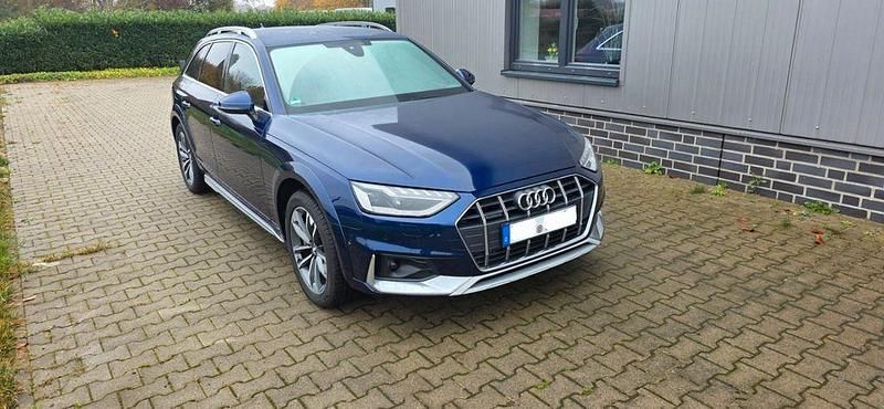 Blau Gebraucht 2020 Audi A4 Allroad Ambiente Kombi | 31.500 € (Fairer Preis) - Bild 1/4