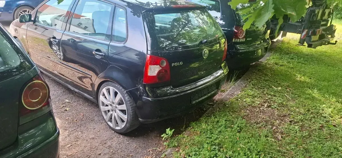 Gebraucht VW Polo 75 PS (55 kW) 2004 Schwarz Kleinwagen