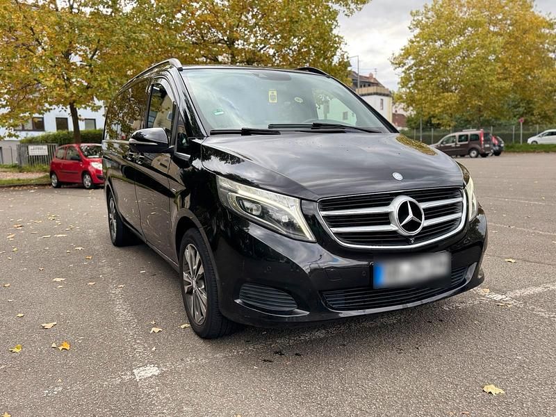 Gebraucht Mercedes V250 Avantgarde 190 PS (139 kW) 2014 Schwarz Van / Kleinbus