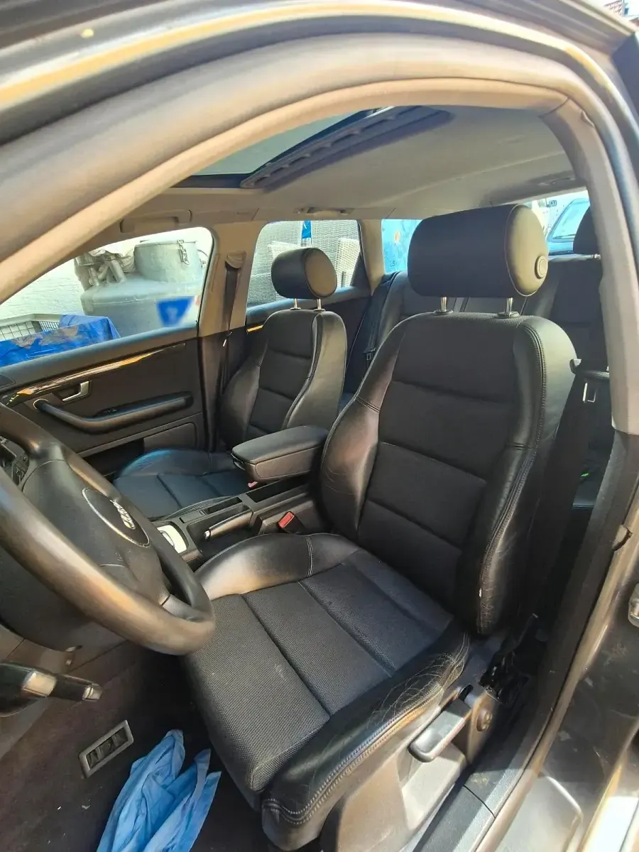 Gebraucht Audi A4 Basis 220 PS (161 kW) 2004 Silber Kombi