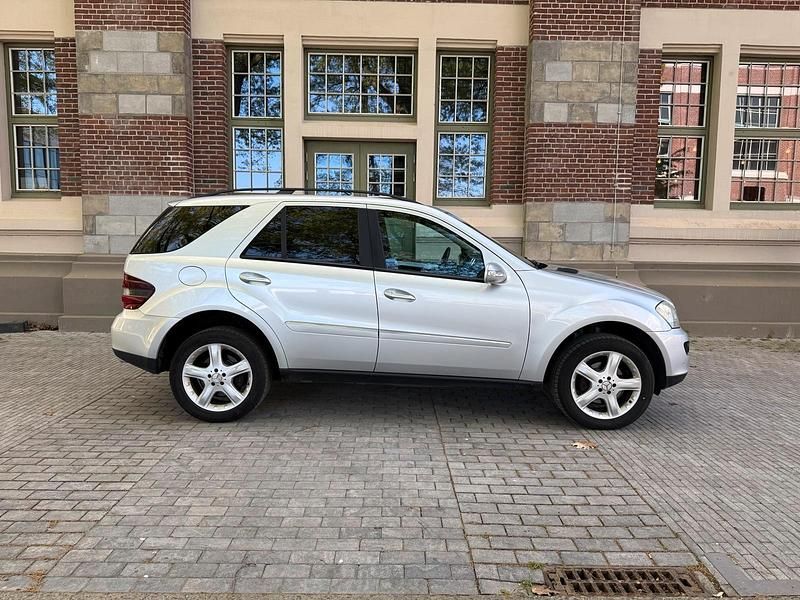 Usata Mercedes ML280 2007 Argento SUV