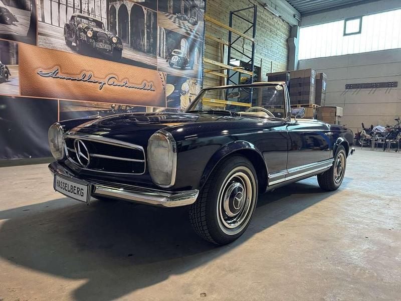 Gebraucht Mercedes W113 150 PS (110 kW) 1965 Blau Cabrio