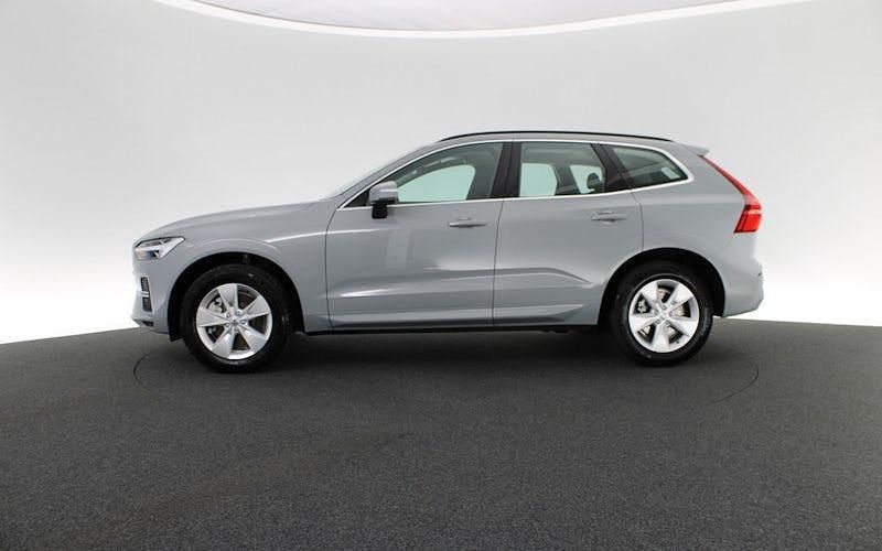 Gebraucht Volvo XC60 Core 197 PS (144 kW) 2023 Vapour grey SUV