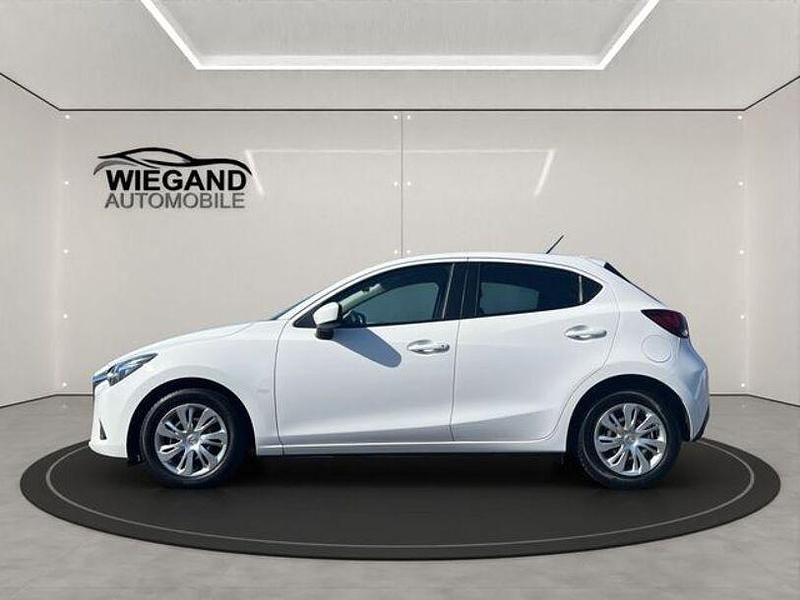 Gebraucht Mazda 2 66 PS (48 kW) 2015 Andere Limousine
