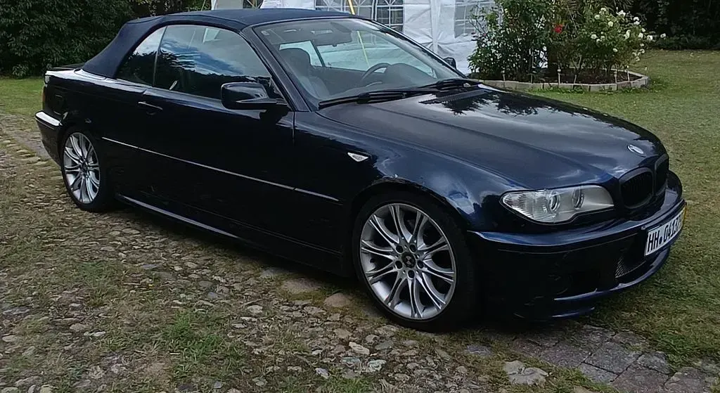 Gebraucht BMW 330 Cabriolet Sport Line 231 PS (169 kW) 2005 Blau Cabrio