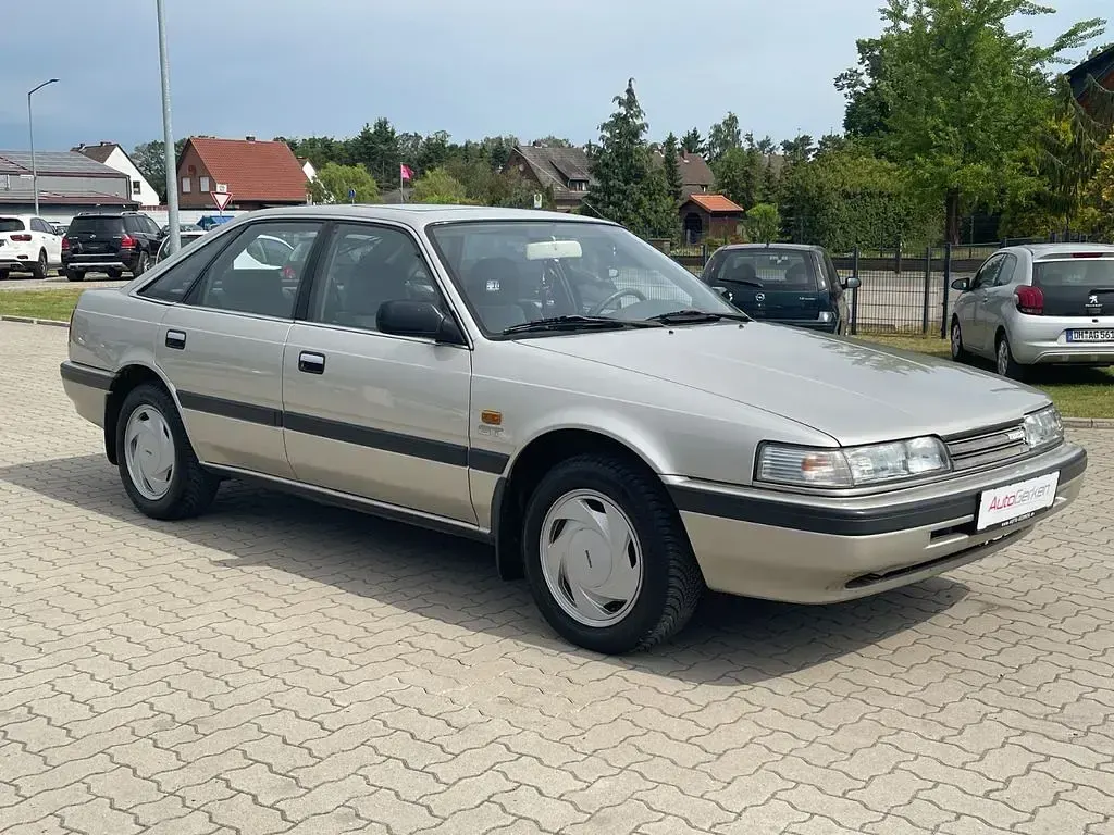 Gebraucht Mazda 626 140 PS (102 kW) 1989 Grau Limousine