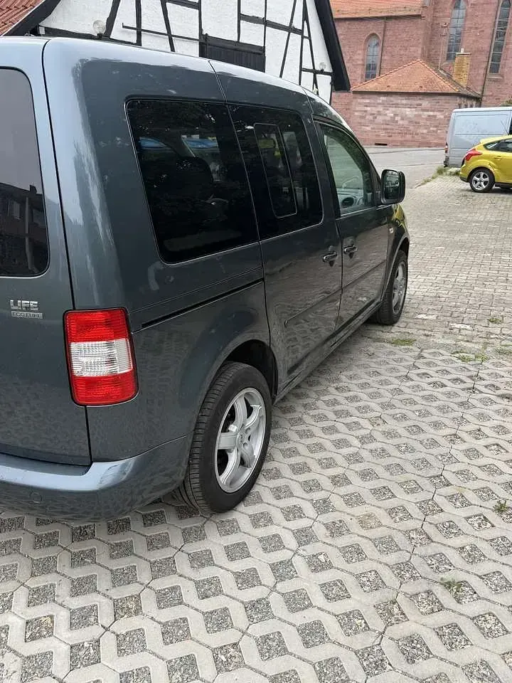 Gebraucht VW Caddy Family 109 PS (80 kW) 2008 Van / Kleinbus