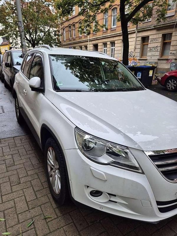 Gebraucht 2011 VW Tiguan Freestyle SUV | 7.999 € (Fairer Preis) - Bild 1/4