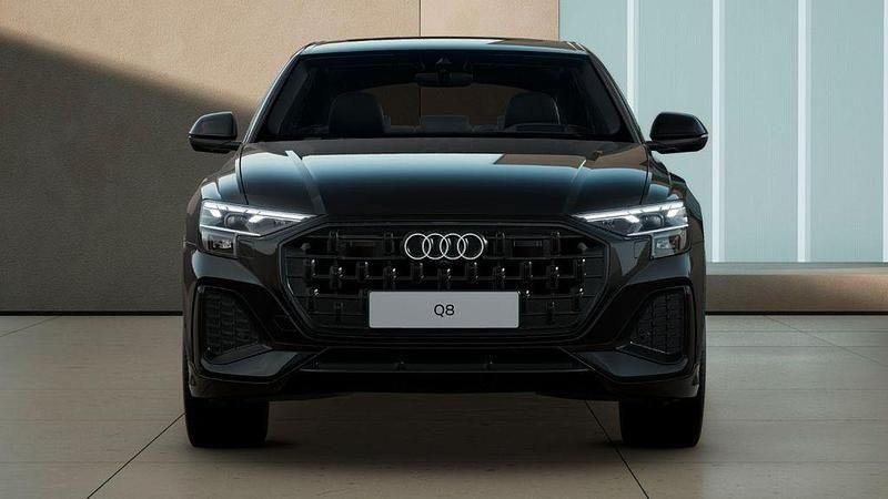 Gebraucht Audi Q8 Ambiente 286 PS (210 kW) 2025 Mythosschwarz metallic SUV