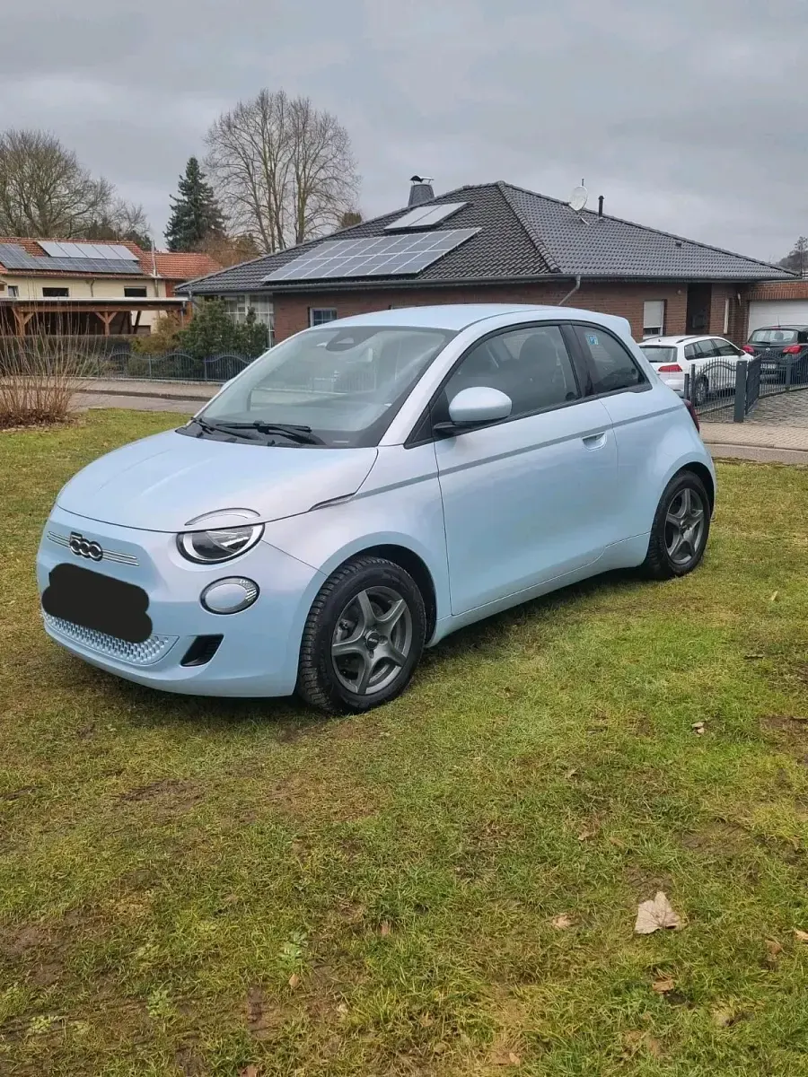Gebraucht Fiat 500e 86 kW (118 PS) 2021 Blau Kleinwagen