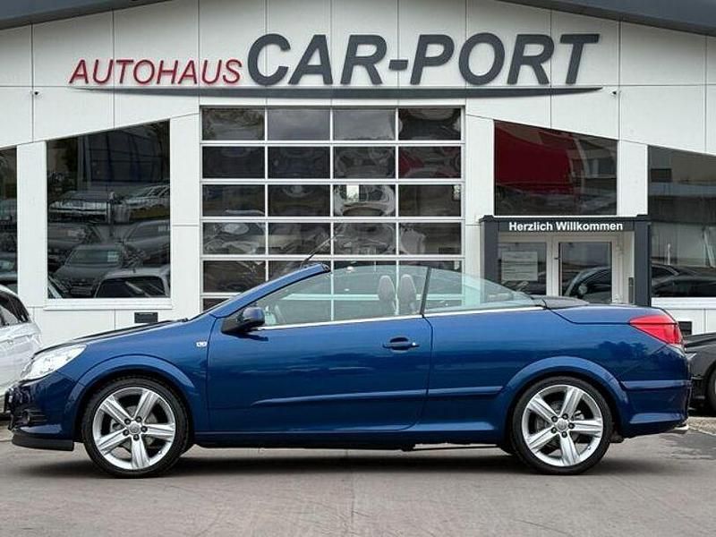 Gebraucht Opel Astra 103 PS (75 kW) 2009 Andere