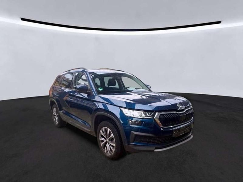 Blau Gebraucht 2022 Skoda Kodiaq Ambition SUV | 25.990 € (Guter Preis) - Bild 1/2