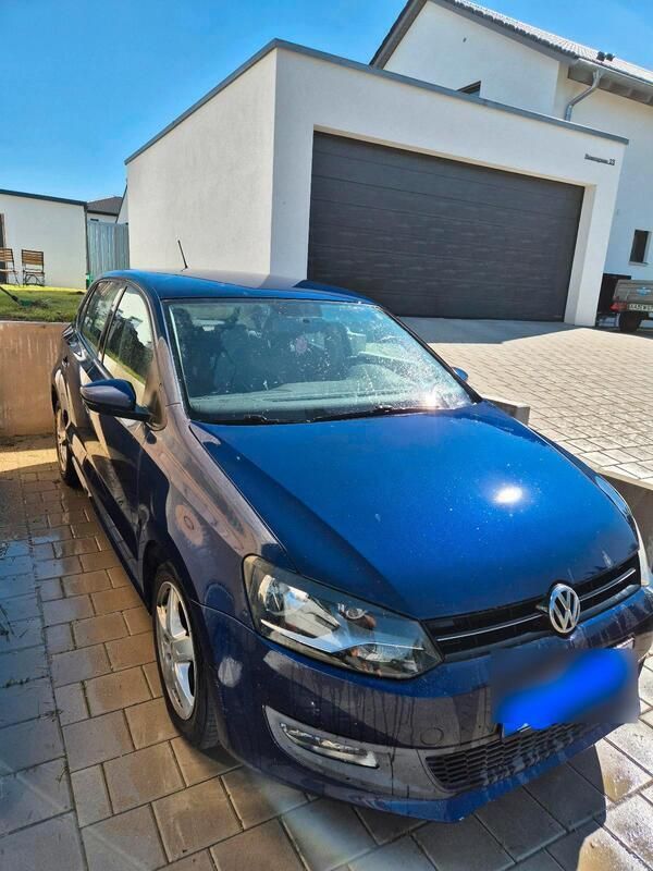 Blau Gebraucht 2010 VW Polo Kleinwagen | 4.000 € (Fairer Preis) - Bild 1/4