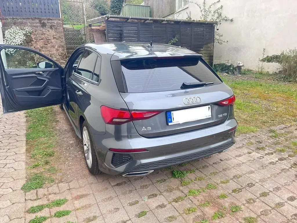 Gebraucht Audi A3 S-Line 150 PS (110 kW) 2020 Grau Limousine