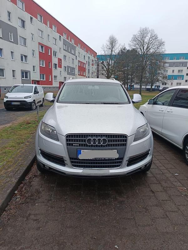 Gebraucht Audi Q7 240 PS (176 kW) 2008 Silber SUV