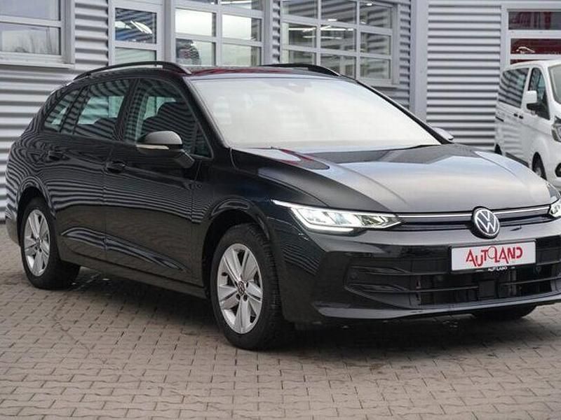 Gebraucht VW Golf VIII Life 116 PS (85 kW) 2024 Schwarz Kombi